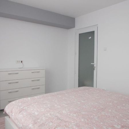 Apartament Tanya 特尔戈维什泰 外观 照片